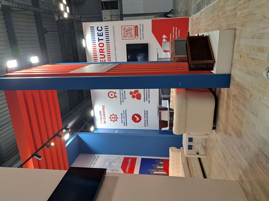 A trade show booth and effective communication - 4