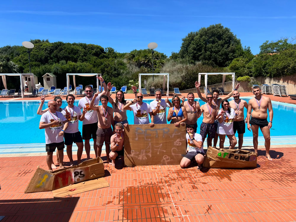 CBRE’s summer incentive in Tuscany with a carton boat competition and a visit to a local winery - 0