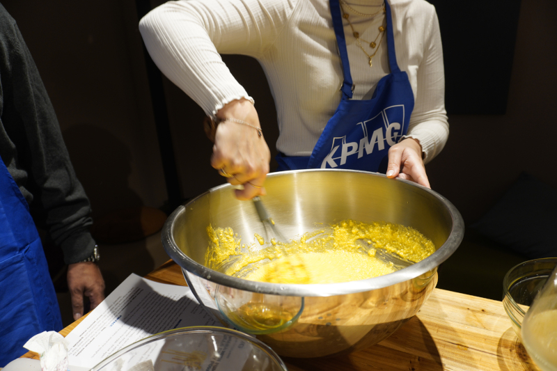 Gourmet Team Building: A Revolutionary Italian Cooking Adventure that Inspires and Entertains - 2