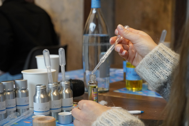 Fragrance-making team building in Milan for Perfetti Van Melle - 2