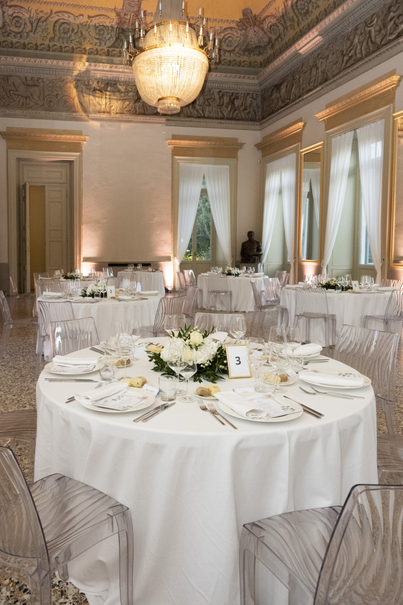 A fairytale wedding in a glamorous venue in central Milan - 2