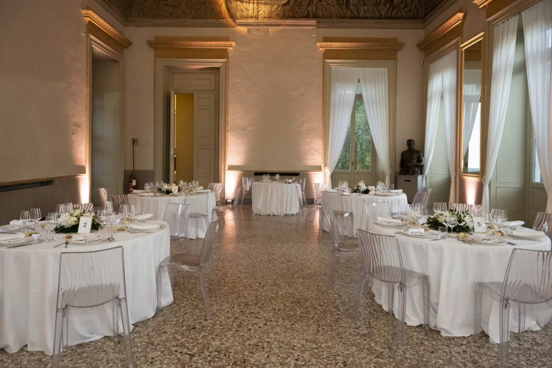 A fairytale wedding in a glamorous venue in central Milan - 22