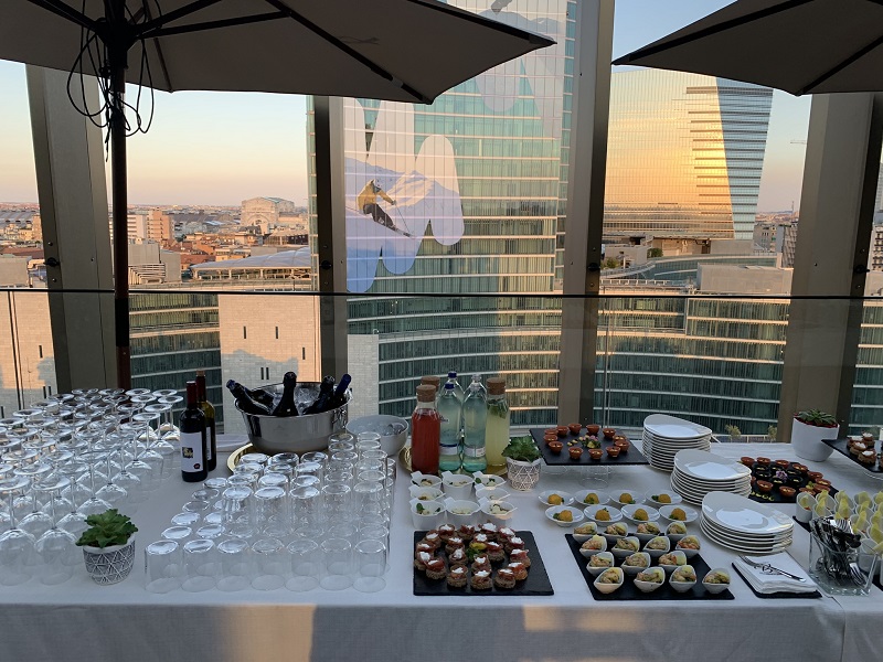 Summer event Selexi, an aperitif with a view of the Milanese skyline - 1