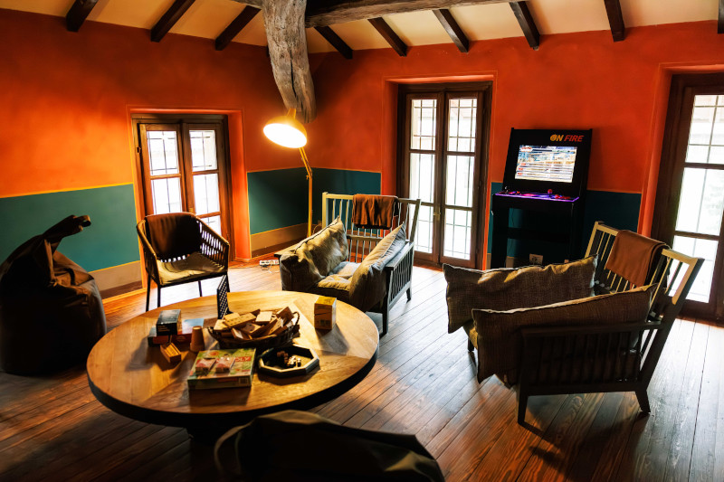 Outdoor charity team building for the Marangoni Institute - 84