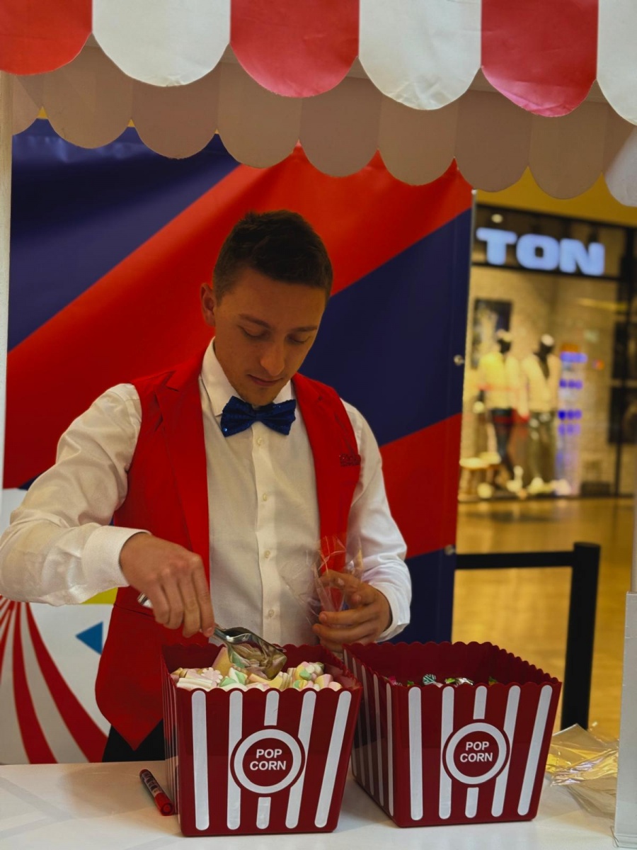 Carnival party at Globo Busnago: Creative experiences and guaranteed fun - 3