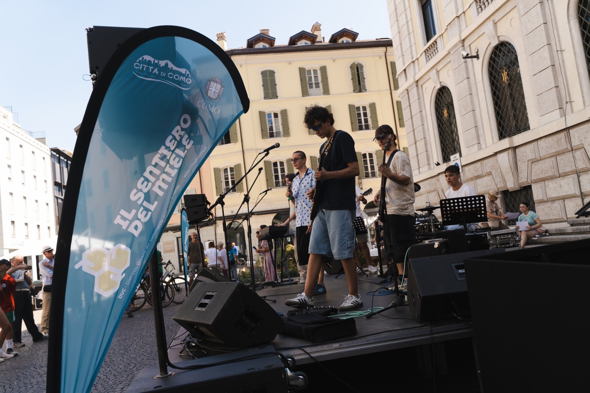 ‘The Honey Trail’ in Como: a project that celebrates local identity and inspires through education - 8