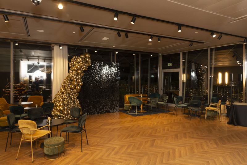 Fortieth birthday celebration blending elegance, comfort and design - 5