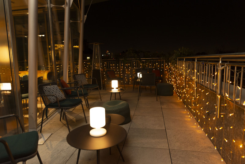 Fortieth birthday celebration blending elegance, comfort and design - 1