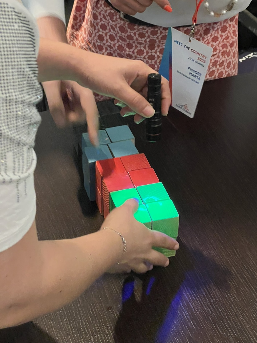 Mystery Room team building for Saint-Gobain's new hires - 4