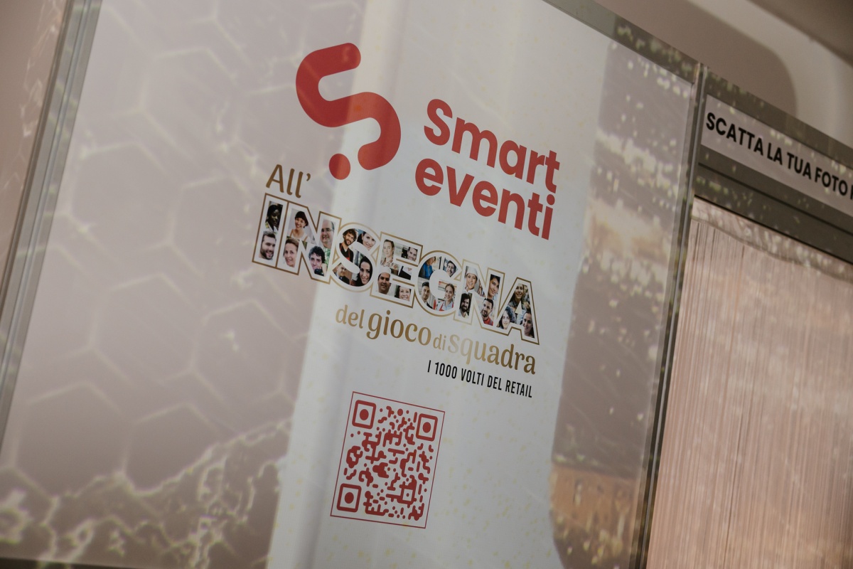 An awards ceremony in an elegant, innovative and high-tech venue - 7