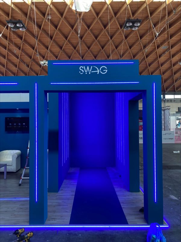 A creative booth for an important trade show - 1