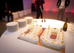 Smart Eventi managed AlfaDocs' company anniversary in Milan: two days of celebration with excellent catering services, meetings, DJ set, professional photography and Paint Company Team Building for 70 participants.