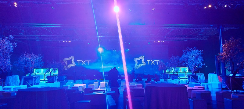 Txt contact Smart Eventi again for the organization of the Christmas event - 8