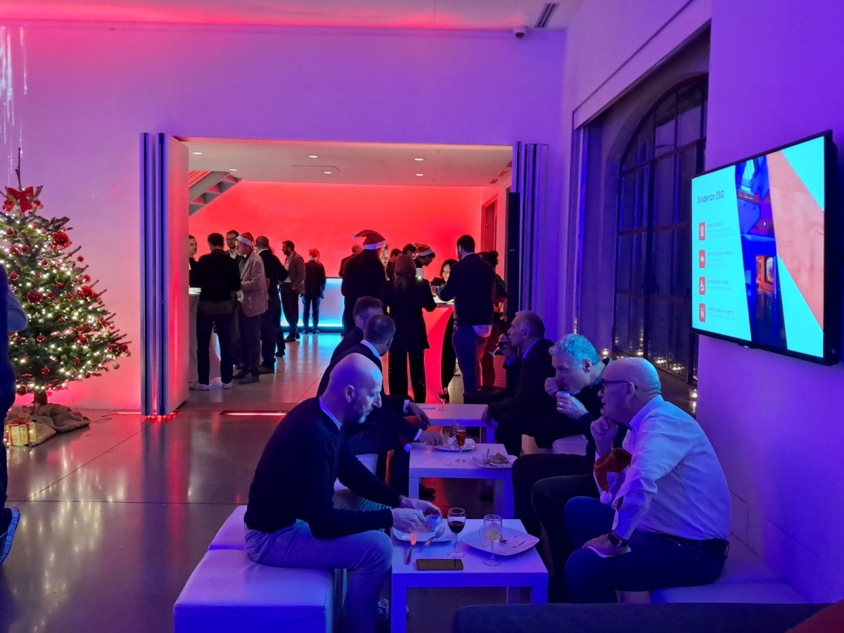 A sustainable corporate Christmas party in Milan - 10