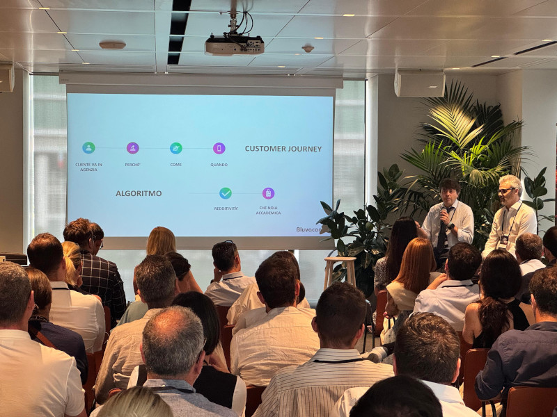 Inspiring meetings and professional exchanges among clients and partners at T2ò in Milan - 6