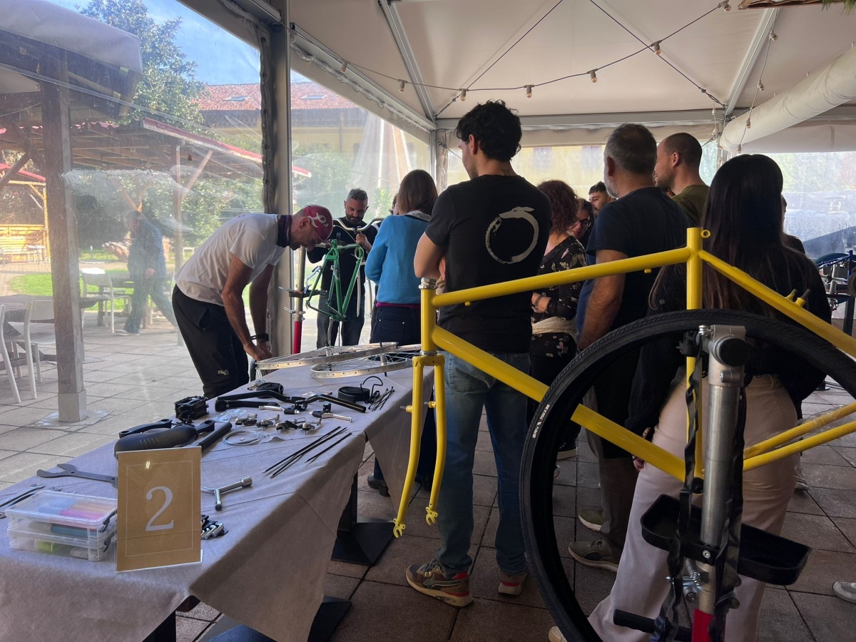 Bike for children, Vgpparks Italia's social-impact team-building - 3