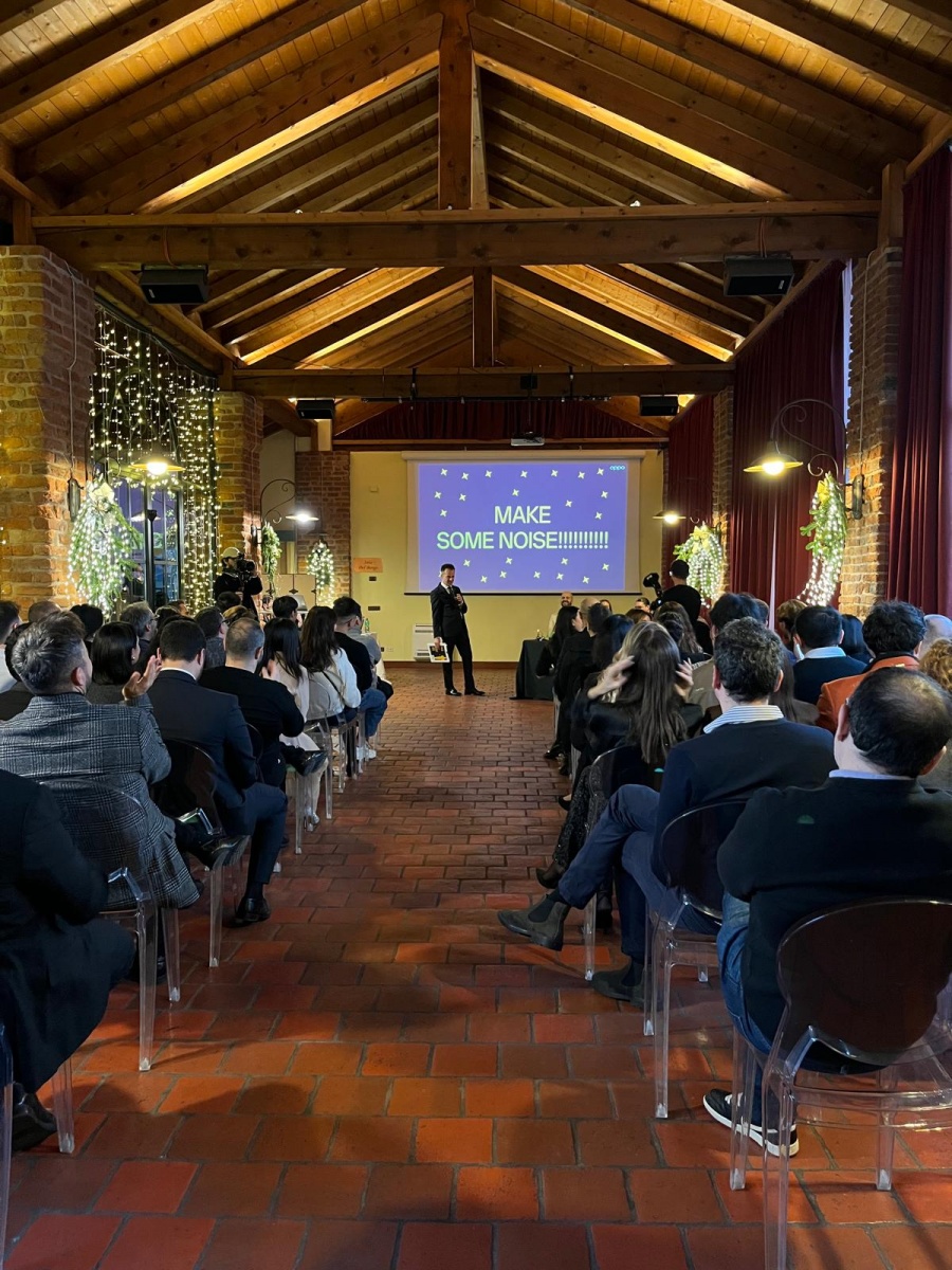 Christmas corporate event in a splendid garden venue - 3